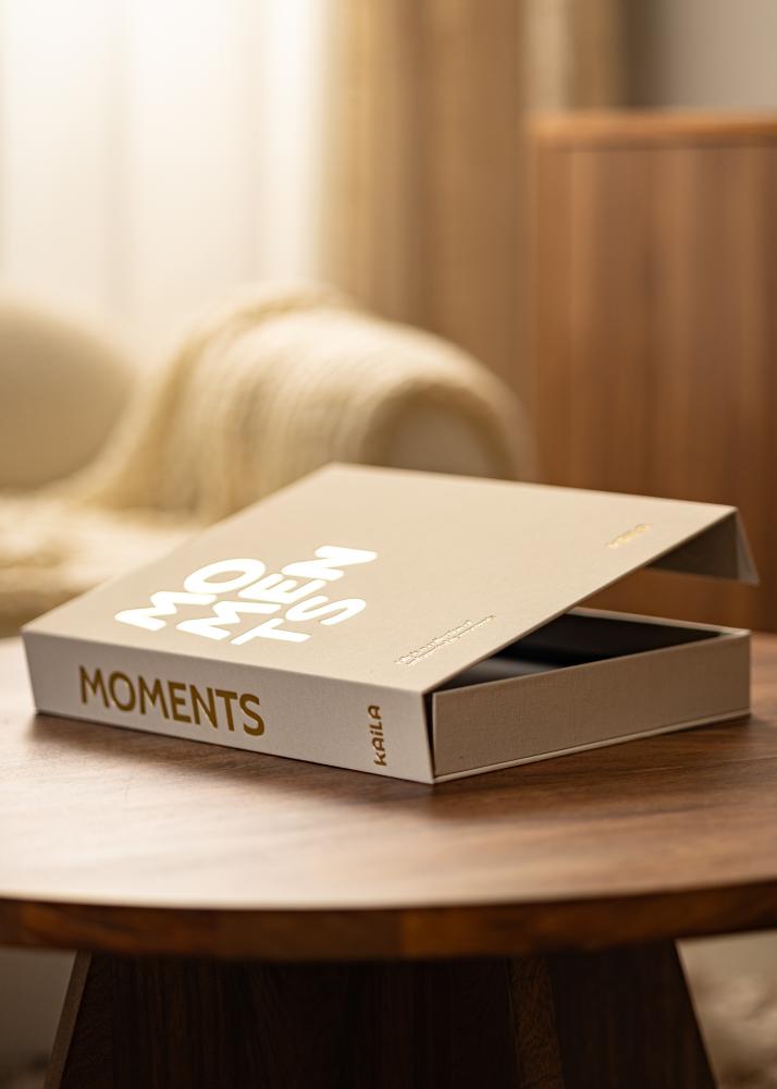 KAILA KAILA MOMENTS Creme - Coffee Table Photo Album (60 Schwarze Seiten)