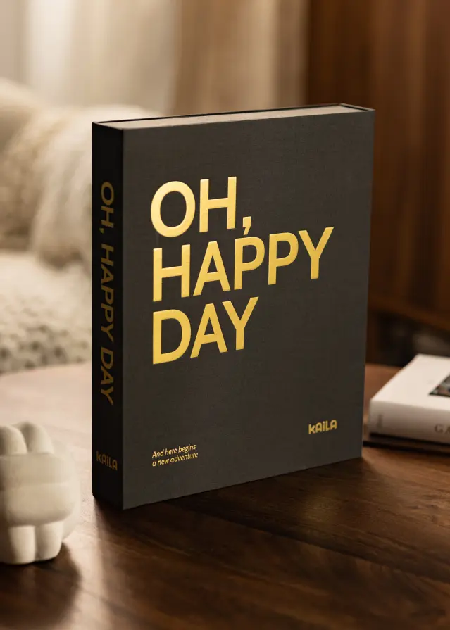 KAILA KAILA OH HAPPY DAY Black - Coffee Table Photo Album (60 Schwarze Seiten)