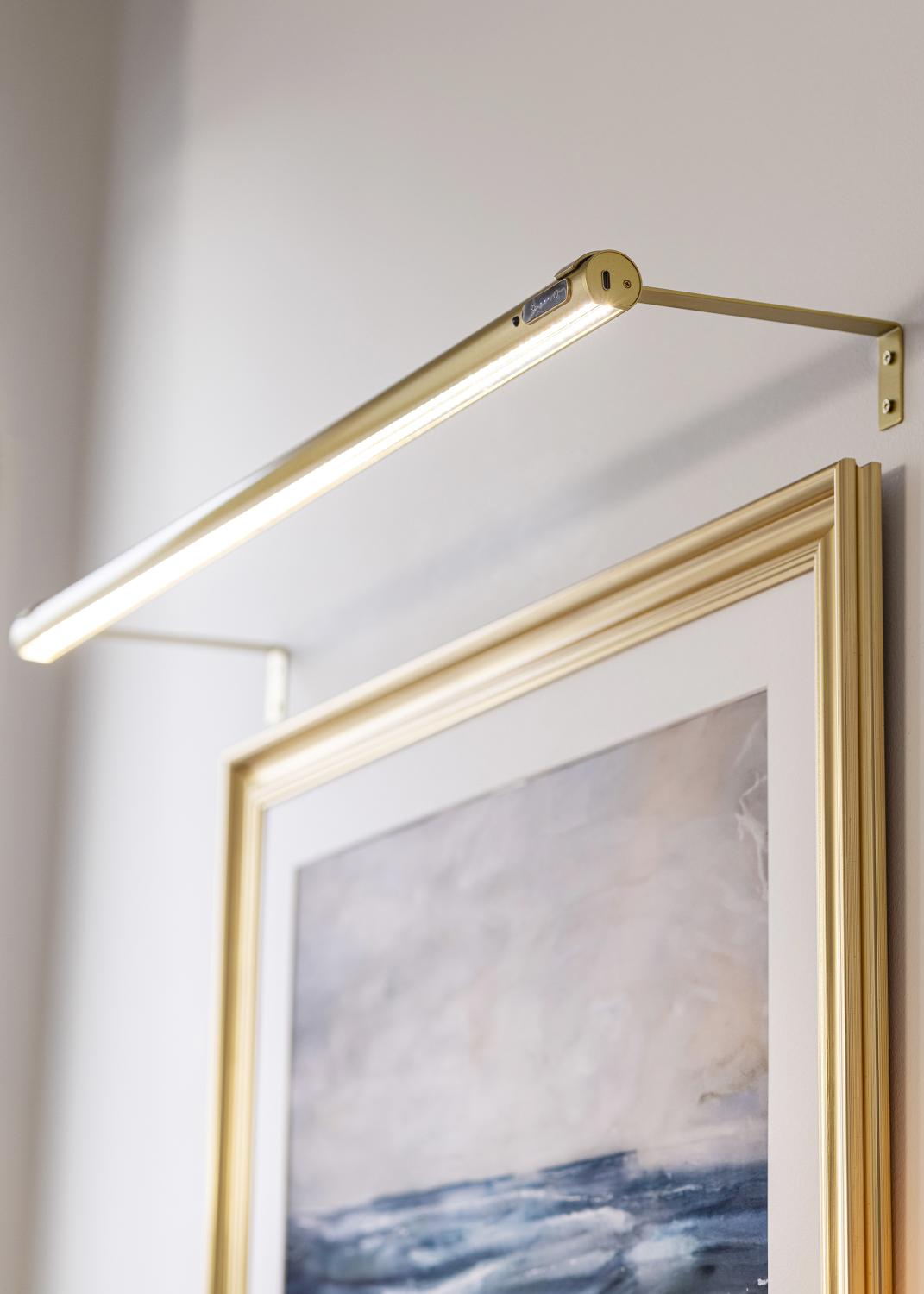 Product Image for KAILA Brillianz Batteriebetriebene Bilderleuchte 80 cm - Gold